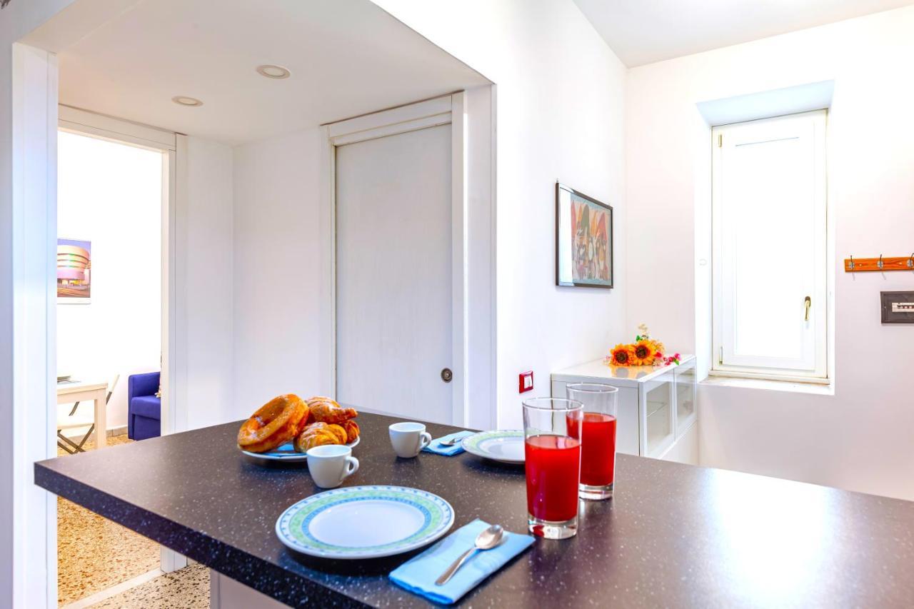 Hostly - Sant'Orsola Suite Apartment Rome Extérieur photo