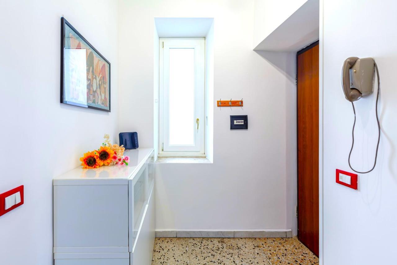 Hostly - Sant'Orsola Suite Apartment Rome Extérieur photo